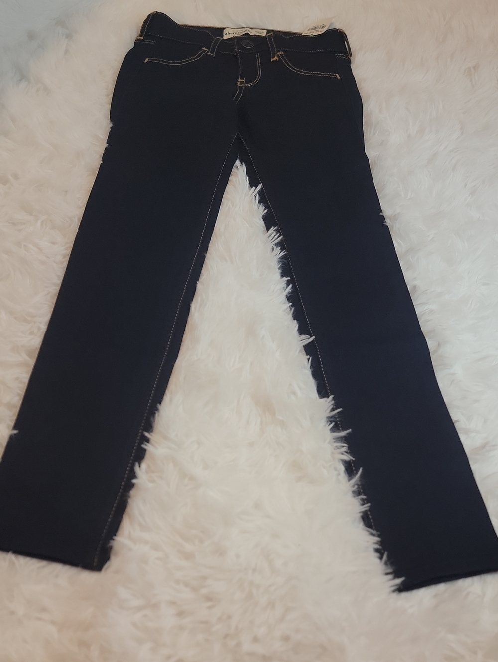 NWT Abercrombie Kids Girls 10 Slim Skinny Jegging Jeans. Size 10 Slim - Picture 5 of 5